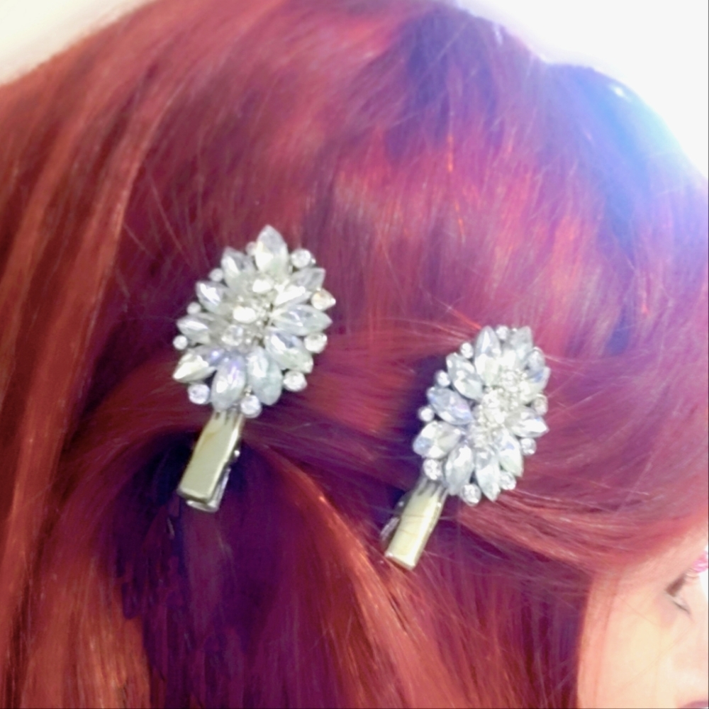 Rhinestone cluster hair clips barrettes set of 2 retro vintage look